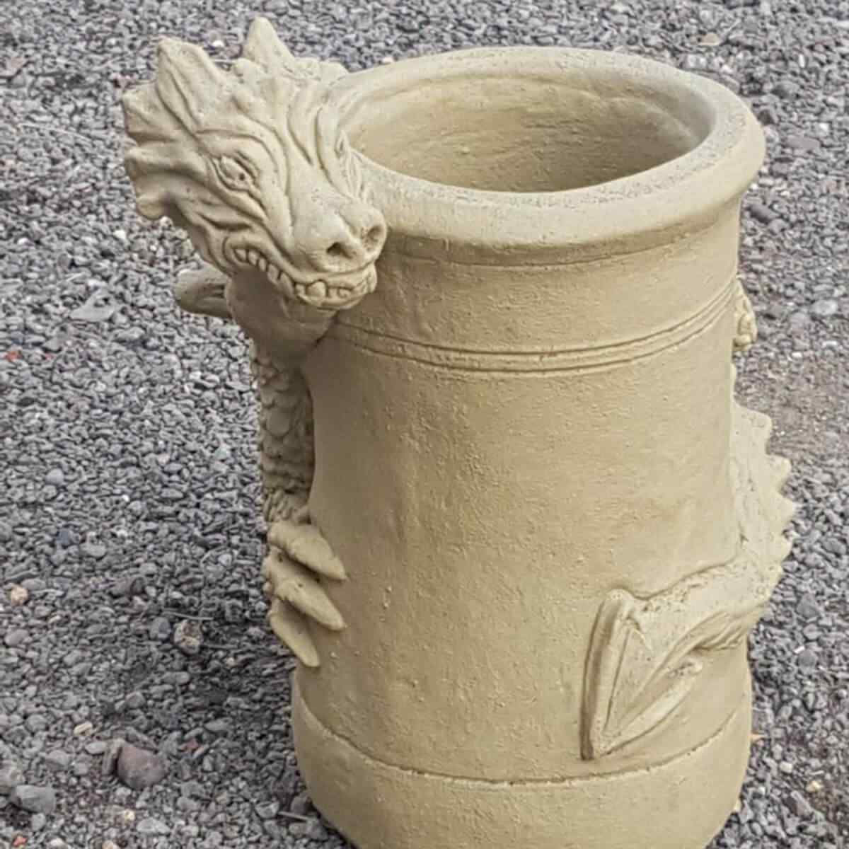 Smirk_bathstone_dragon_chimney_pot