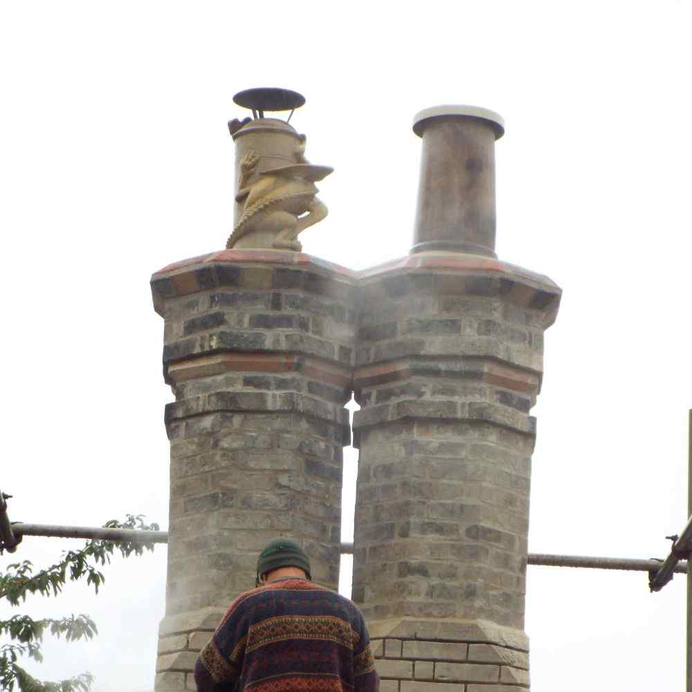 dragon_chimney_pot_buff_brick_chimney